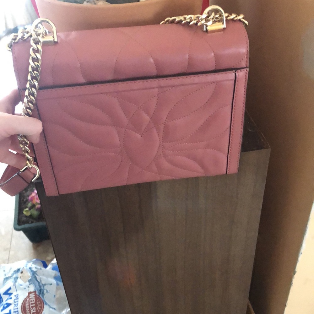 Handbag - Picture 4 of 8